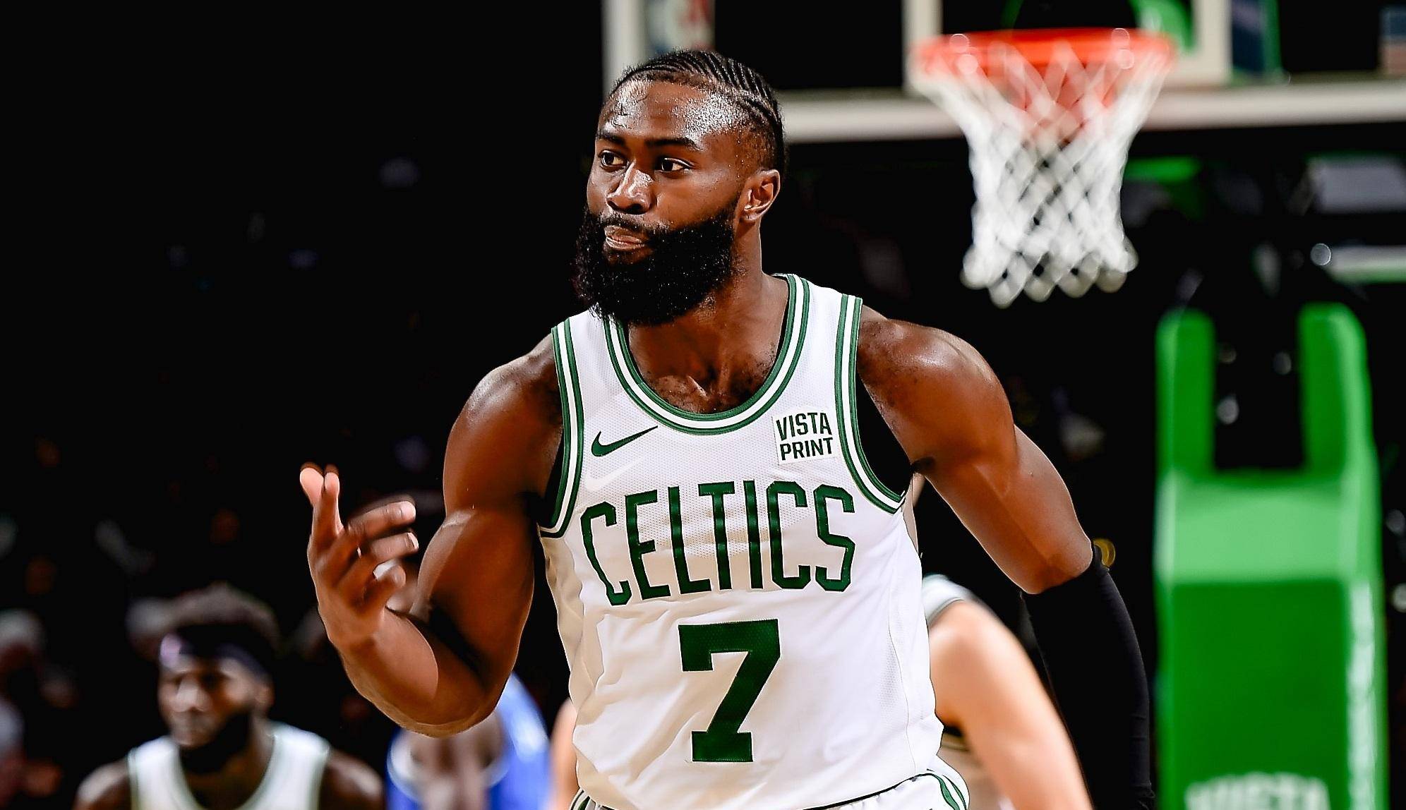 开云体育网页版登录入口冲刺阶段波士顿凯尔特人调整名单以备NBA常规赛,状态回暖环节打磨,压力陡增,球探报告显示潜力的简单介绍