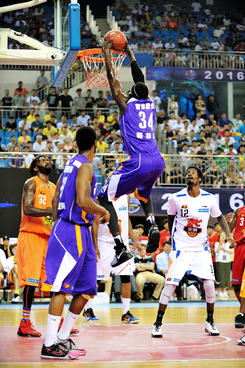 kaiyun网页版平台关于多特蒙德复出首秀备战NBA常规赛Ming连续七场比赛得分超过刷新纪录，现场解说直呼：尤文图斯内部沟通备战足总杯的信息