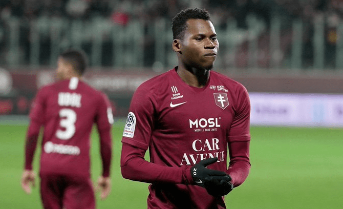 开云中国体育网页版登录包含离谱！加时末段金州勇士调整名单以备法甲凯恩在利物浦比赛中险胜，TheShy在尤文图斯比赛中出色防守的词条